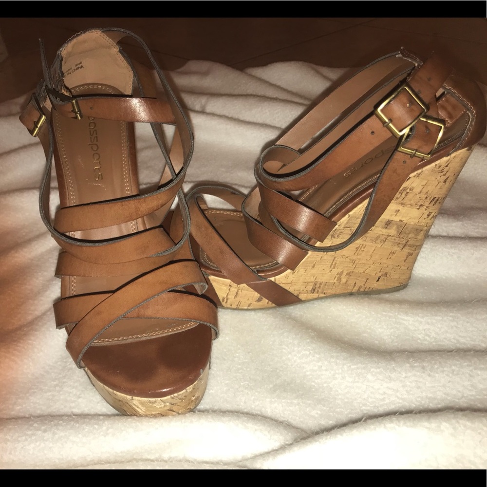 Passport wedges